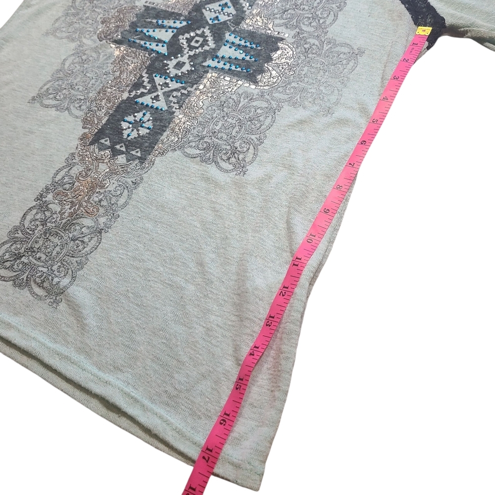 Angels & Diamonds Cross Graphic Top Large Lace Rhinestone Boho USA - Picture 9 of 9